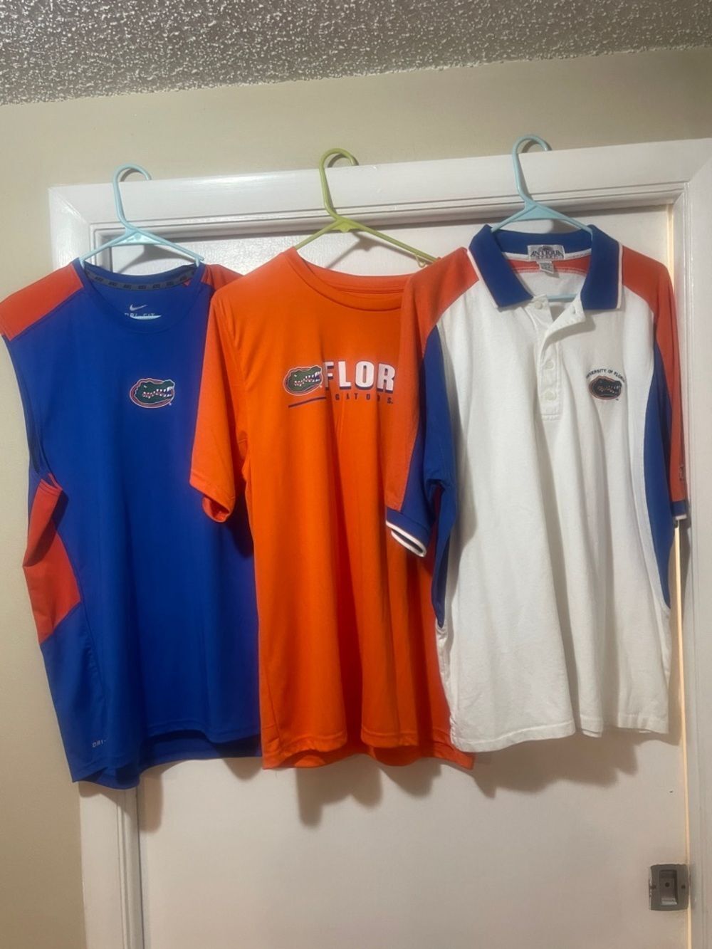 Men’s Florida gator shirt, bundle size large - Picture 2 of 9